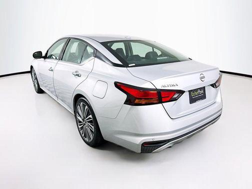 2024 Nissan Altima 2.5 SL