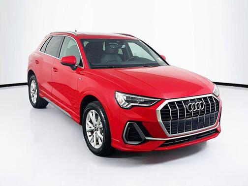 2024 Audi Q3 Premium 45 TFSI S line quattro Tiptronic