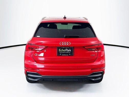 2024 Audi Q3 Premium 45 TFSI S line quattro Tiptronic