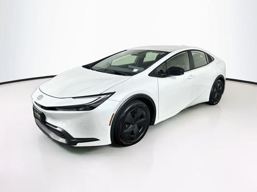 Wind Chill Pearl 2025 Toyota Prius LE