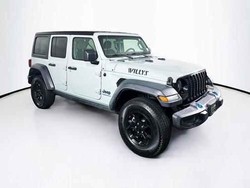 Earl Clearcoat 2023 Jeep Wrangler 4xe Base