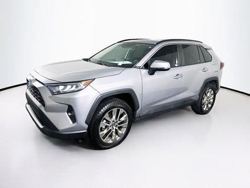 2020 Toyota RAV4 XLE Premium