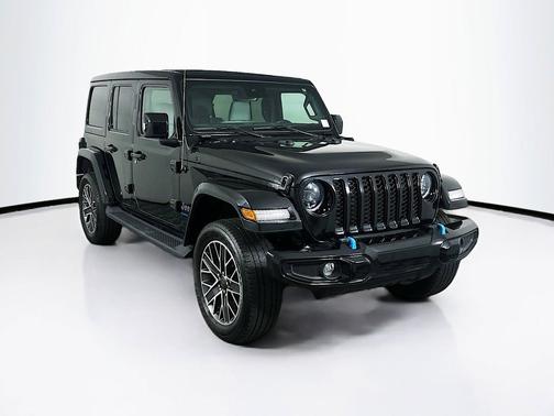 Black Clearcoat 2023 Jeep Wrangler 4xe Sahara High Altitude