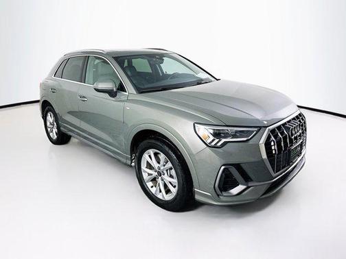 2023 Audi Q3 Premium 45 TFSI S line quattro Tiptronic