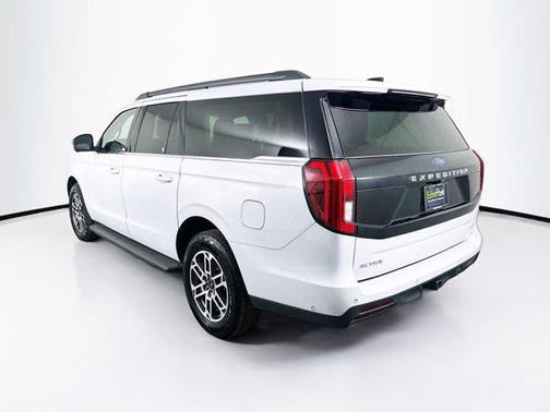 2025 Ford Expedition Max Active 4x4