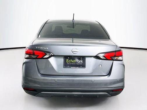 2024 Nissan Versa 1.6 S