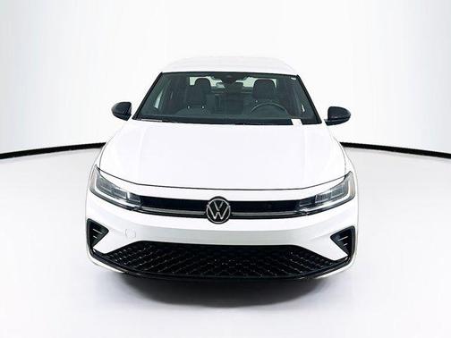 Pure White 2025 Volkswagen Jetta 1.5T Sport