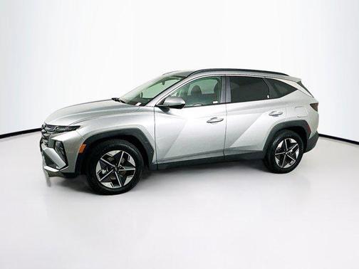 Shimmering Silver 2025 Hyundai TUCSON SEL