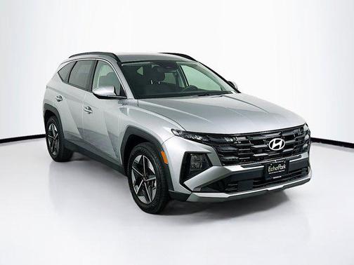 Shimmering Silver 2025 Hyundai TUCSON SEL