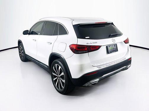 2022 Mercedes-Benz GLA 250 Base