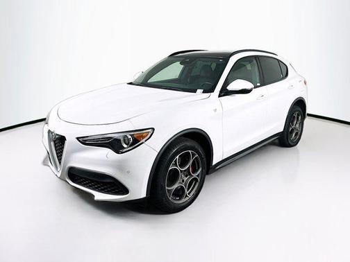 2022 Alfa Romeo Stelvio Ti