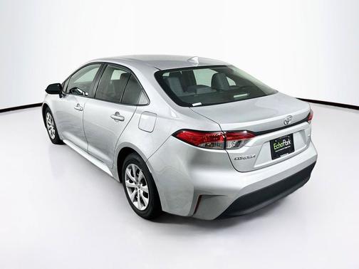 Classic Silver Metallic 2024 Toyota Corolla LE