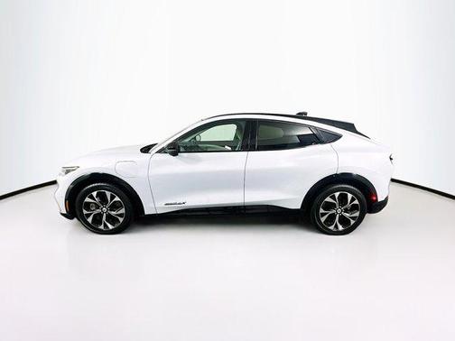 2022 Ford Mustang Mach-E Premium