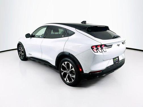 2022 Ford Mustang Mach-E Premium