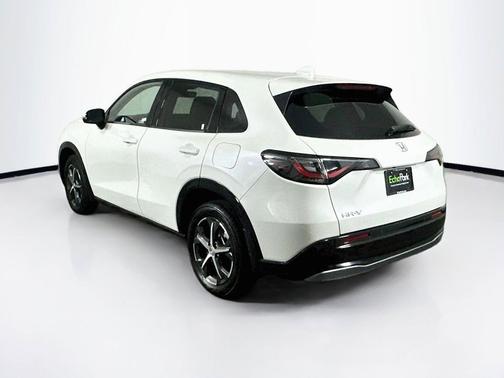 Platinum White Pearl 2024 Honda HR-V EX-L