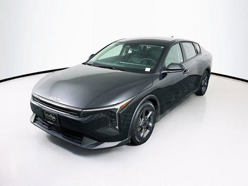 Interstellar Gray 2025 Kia K4 LXS
