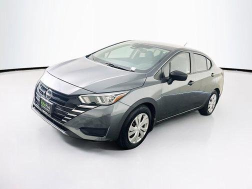 2023 Nissan Versa 1.6 S
