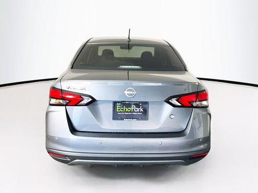 2023 Nissan Versa 1.6 S