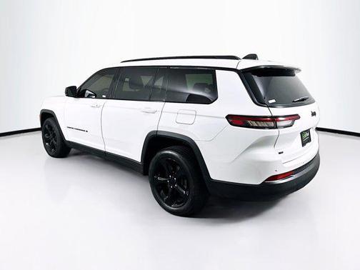 Bright White Clearcoat 2023 Jeep Grand Cherokee L Altitude