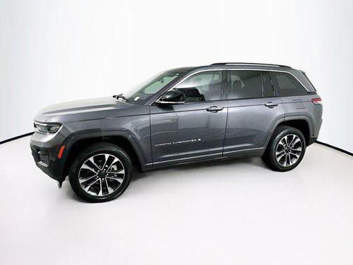 2022 Jeep Grand Cherokee Overland