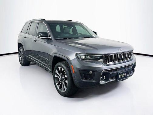 2022 Jeep Grand Cherokee Overland