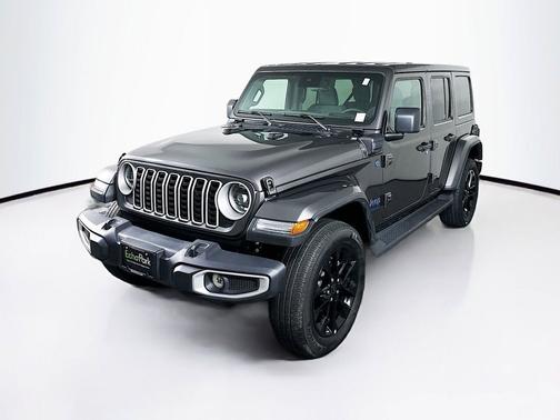 Granite Crystal Metallic Clearcoat 2025 Jeep Wrangler 4xe Sahara