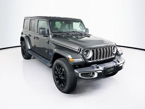Granite Crystal Metallic Clearcoat 2025 Jeep Wrangler 4xe Sahara