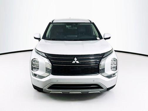 2024 Mitsubishi Outlander SE 2.5 2WD