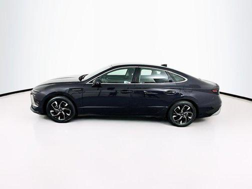 Carbon Blue 2025 Hyundai SONATA SEL