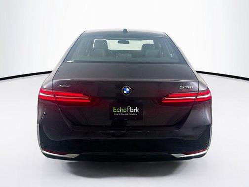 2025 BMW 530 i xDrive