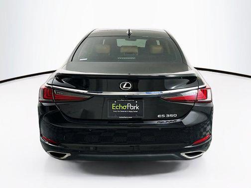 2022 Lexus ES 350 Base