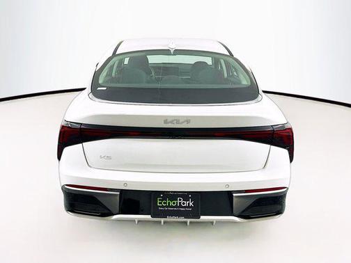 Snow White Pearl 2025 Kia K5 LXS