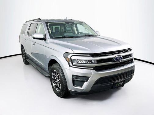 Iconic Silver Metallic 2024 Ford Expedition Max XLT
