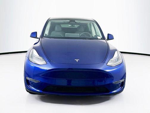 2023 Tesla Model Y RWD