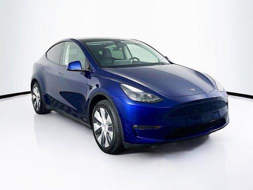 2023 Tesla Model Y RWD