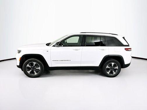 Bright White Clearcoat 2022 Jeep Grand Cherokee 4xe Base