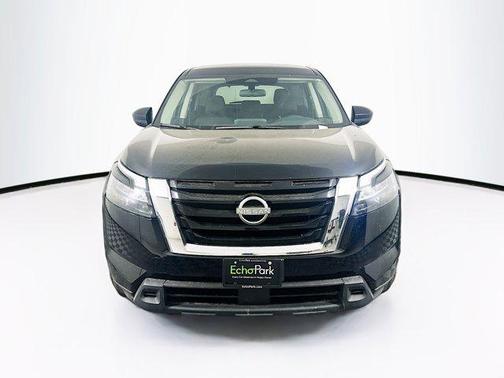 2024 Nissan Pathfinder S FWD