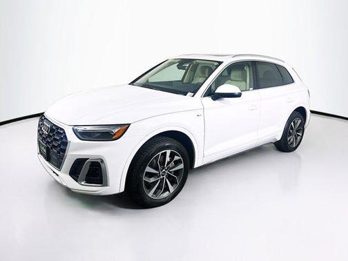 2024 Audi Q5 45 S line Premium Plus