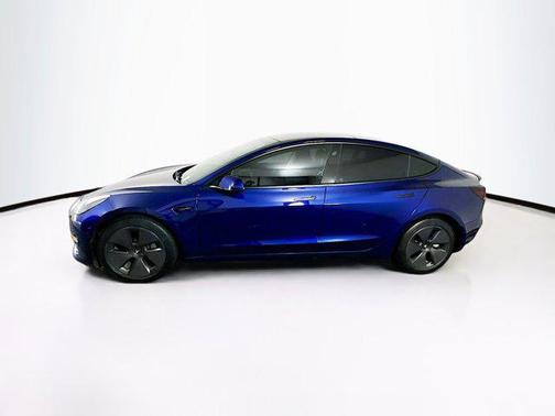 2022 Tesla Model 3 Standard Range