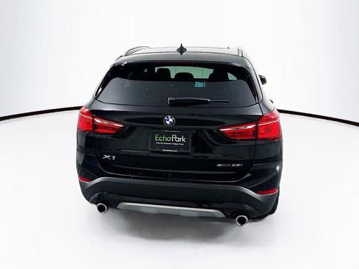 Jet Black 2022 BMW X1 sDrive28i