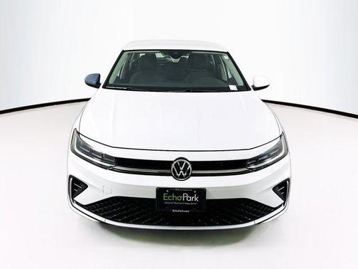 Pure White 2025 Volkswagen Jetta 1.5T S