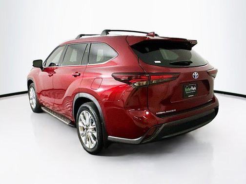 2024 Toyota Highlander Hybrid Limited