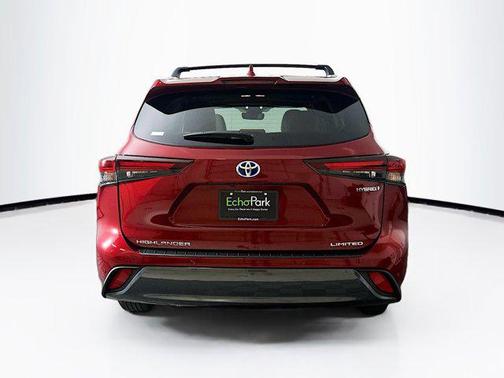 2024 Toyota Highlander Hybrid Limited