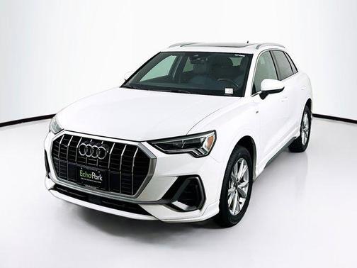 2023 Audi Q3 Premium 45 TFSI S line quattro Tiptronic