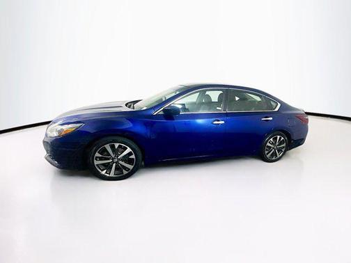 2017 Nissan Altima 2.5 SR