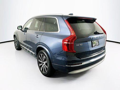 2022 Volvo XC90 Recharge Plug-In Hybrid T8 Inscription 6 Passenger