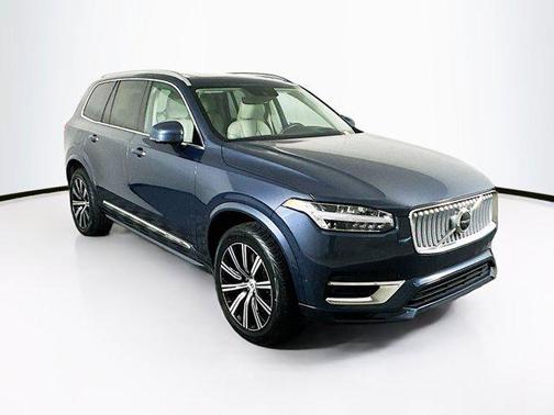 2022 Volvo XC90 Recharge Plug-In Hybrid T8 Inscription 6 Passenger