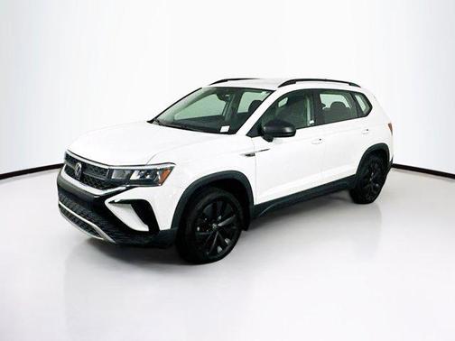 Pure White 2024 Volkswagen Taos 1.5T S