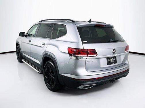 2022 Volkswagen Atlas 3.6L SE w/Technology