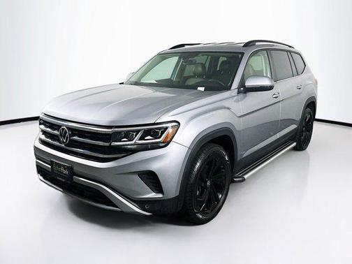2022 Volkswagen Atlas 3.6L SE w/Technology